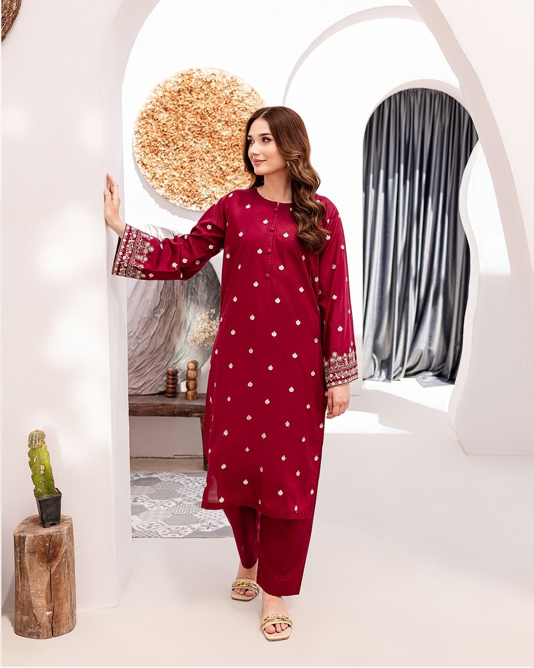 YASHMINE EMB 2Pc